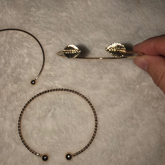 * 3 for $23* Leaf bracelet bundle set - Picture 4 of 5